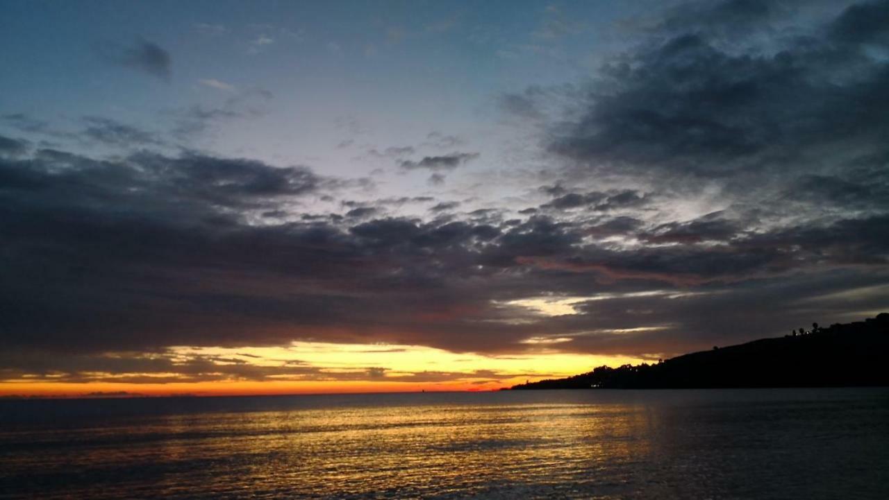 Beach Home Agnone Bagni Esterno foto